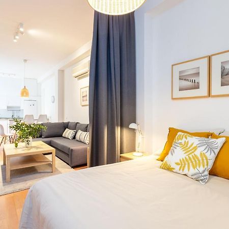 Apartamento Souviron Malaga Exterior photo