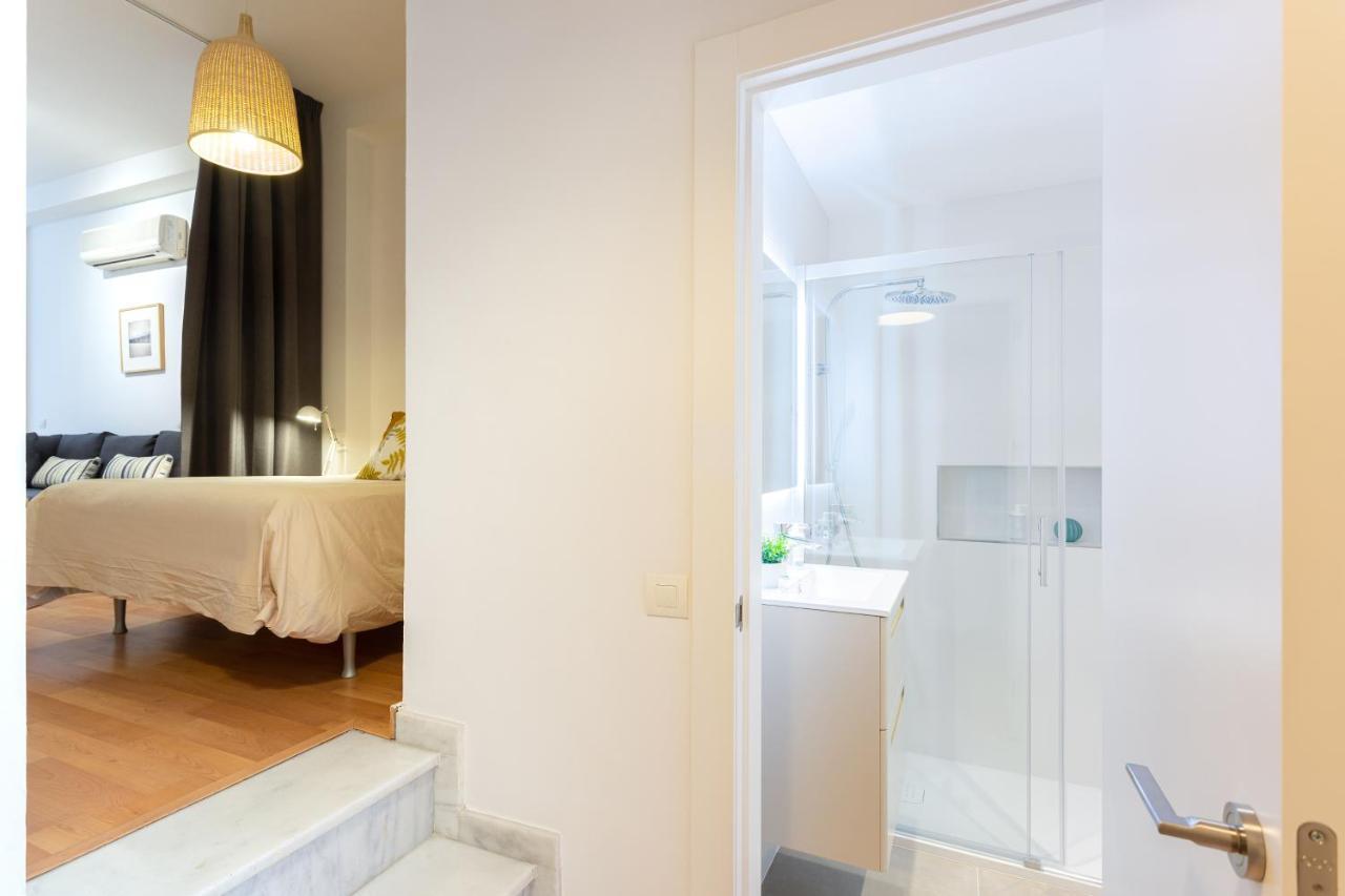 Apartamento Souviron Malaga Exterior photo