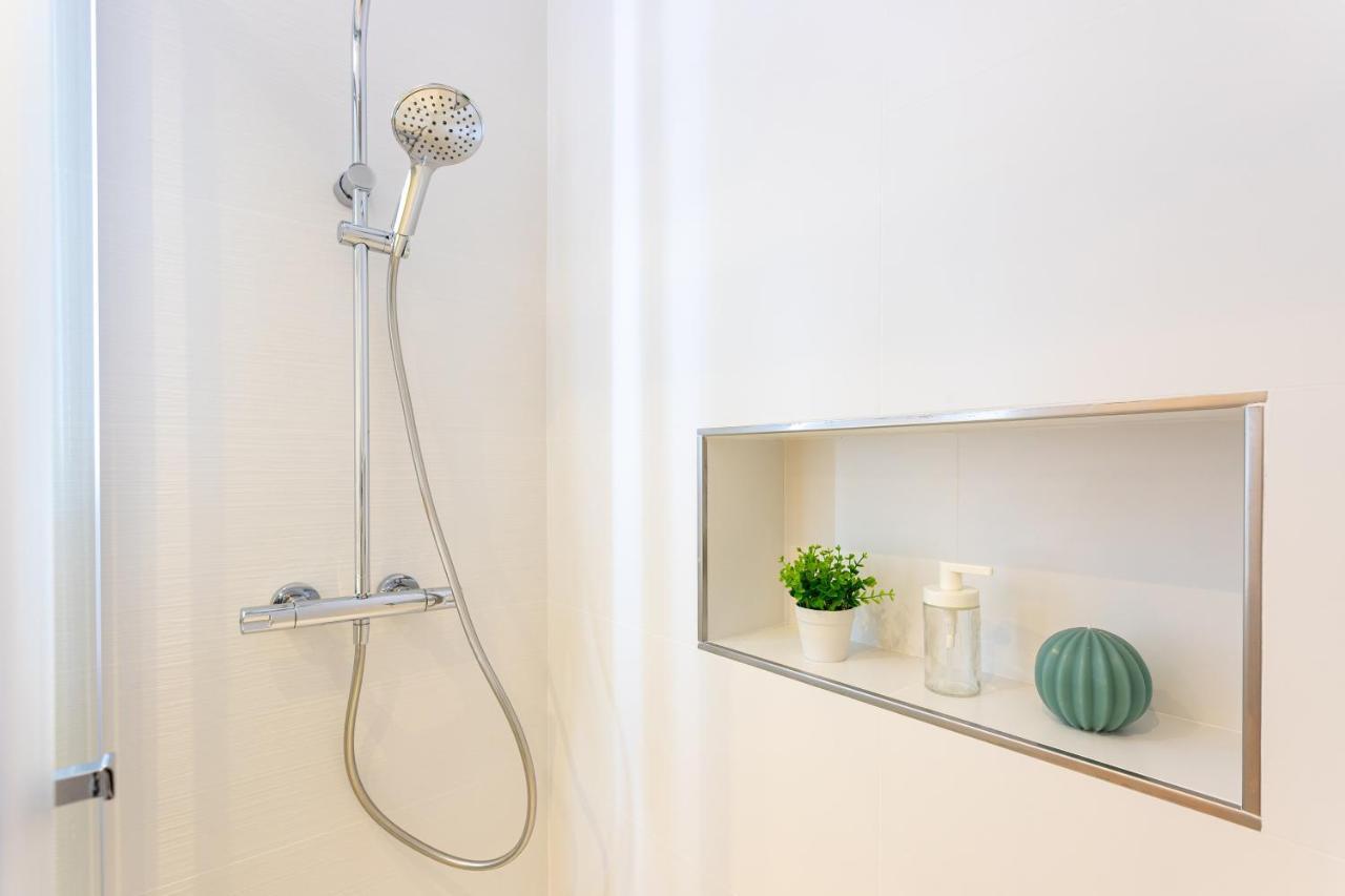 Apartamento Souviron Malaga Exterior photo